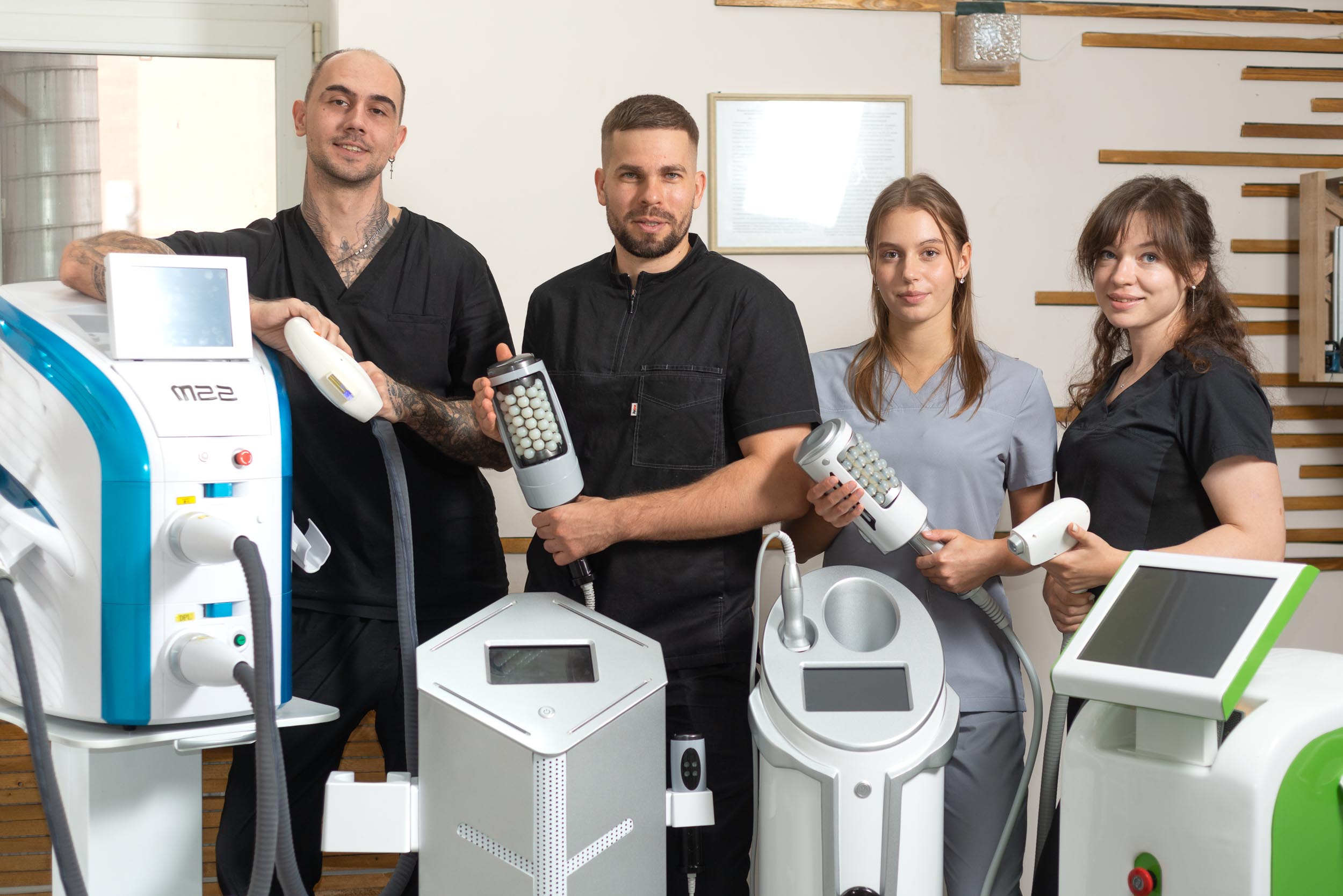 Команда та кабінети Asaulenko Clinic